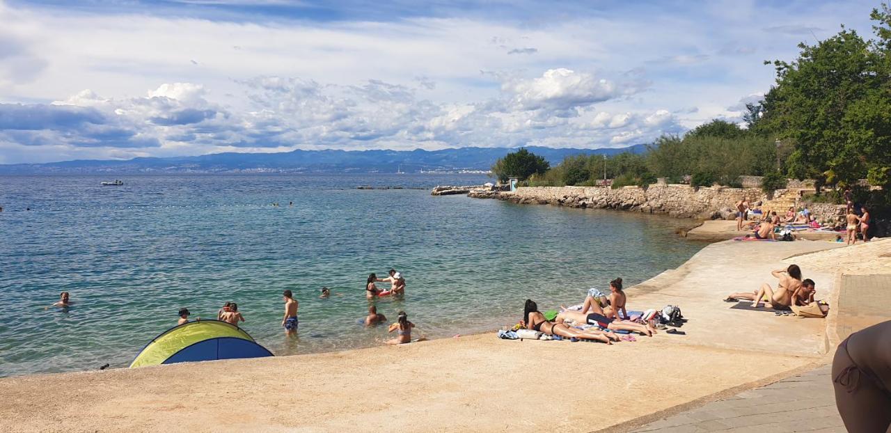 Apartman Sea View Vantacici Buitenkant foto